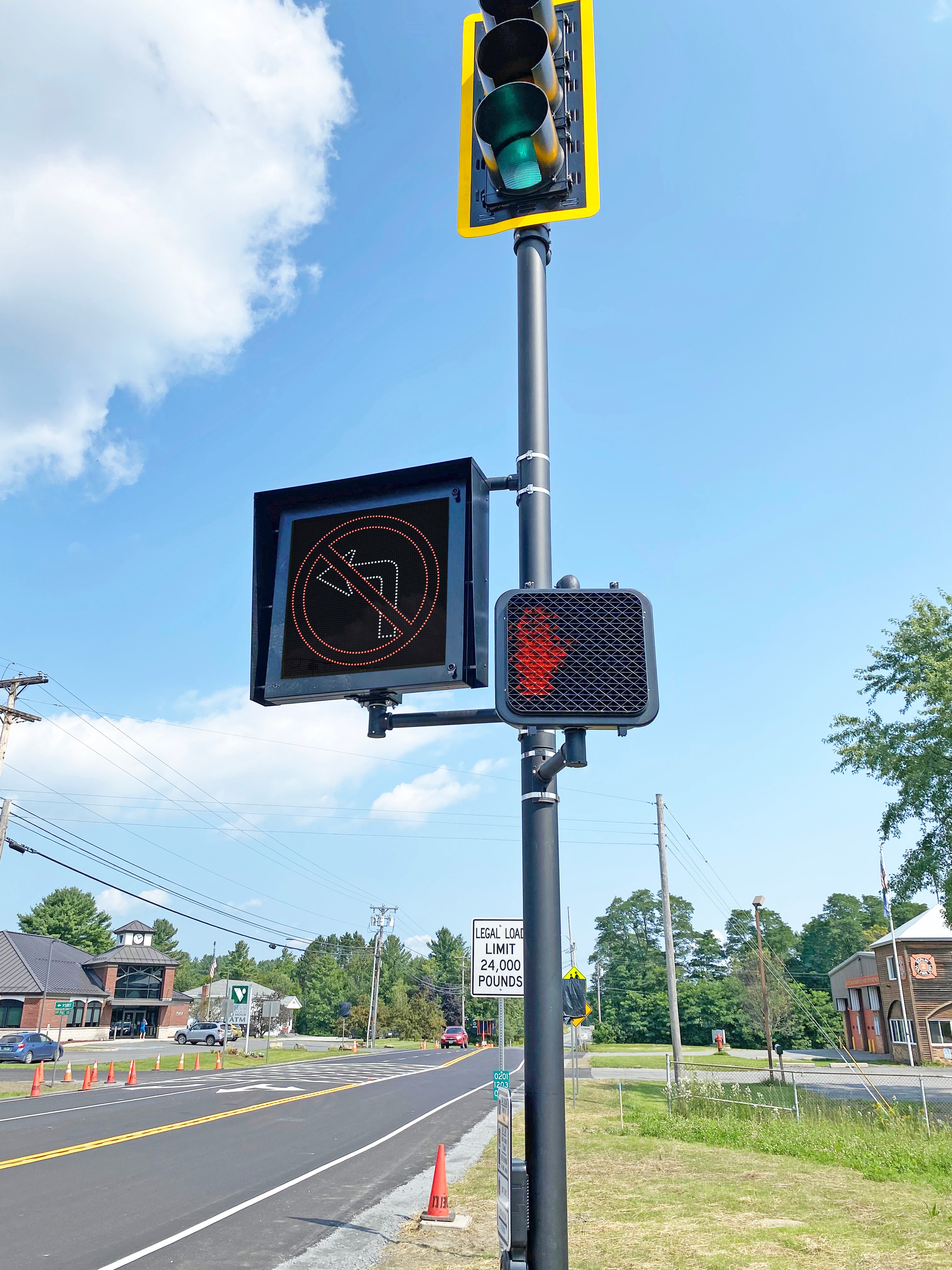 BLANK-OUT SIGNS!&nbsp;Improving Traffic Safety and Efficiency with SST LED Illumination..
